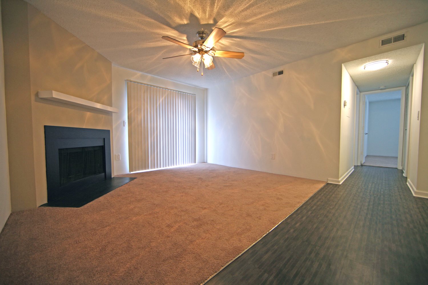 Photos and Video of Country Club Apartments in SPARTANBURG, SC